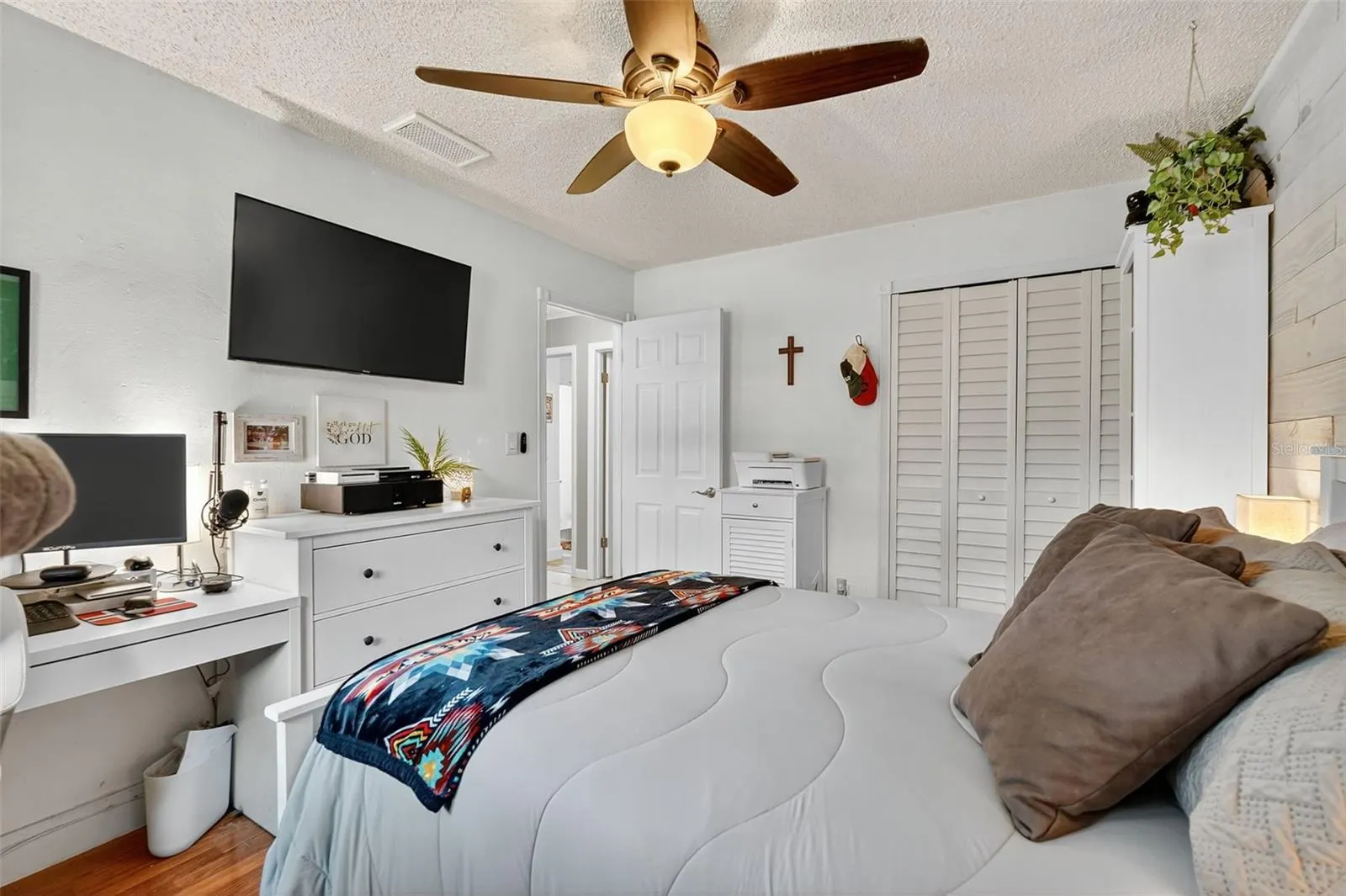 6404 MAT-TEE DR