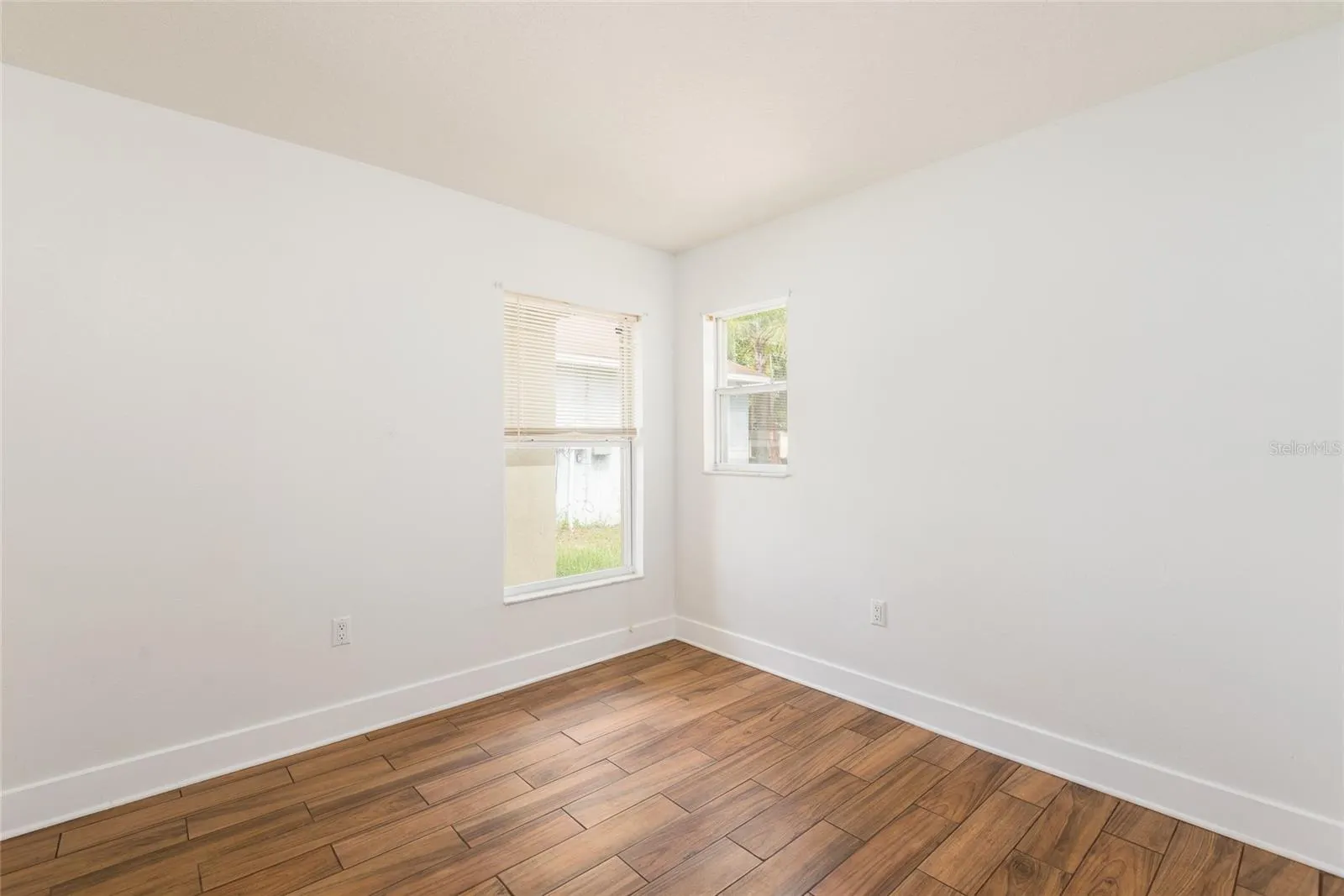 11813 PRICKLY PEAR WAY