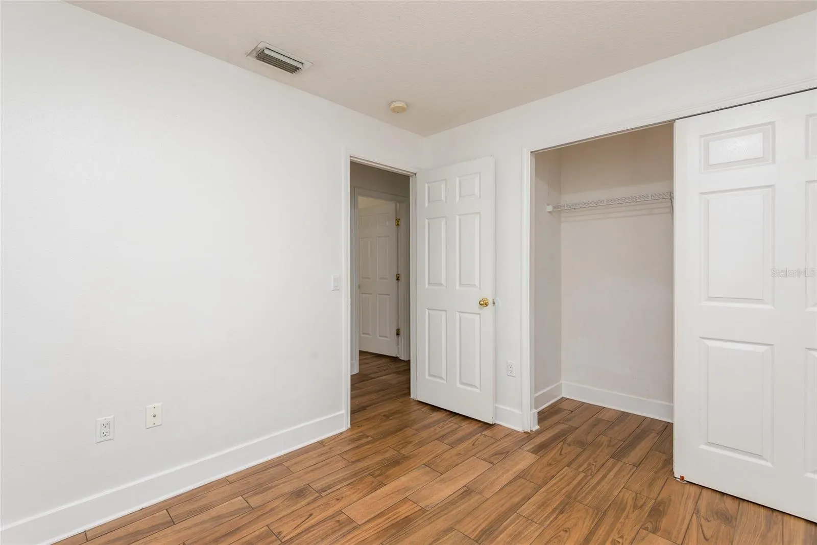 11813 PRICKLY PEAR WAY