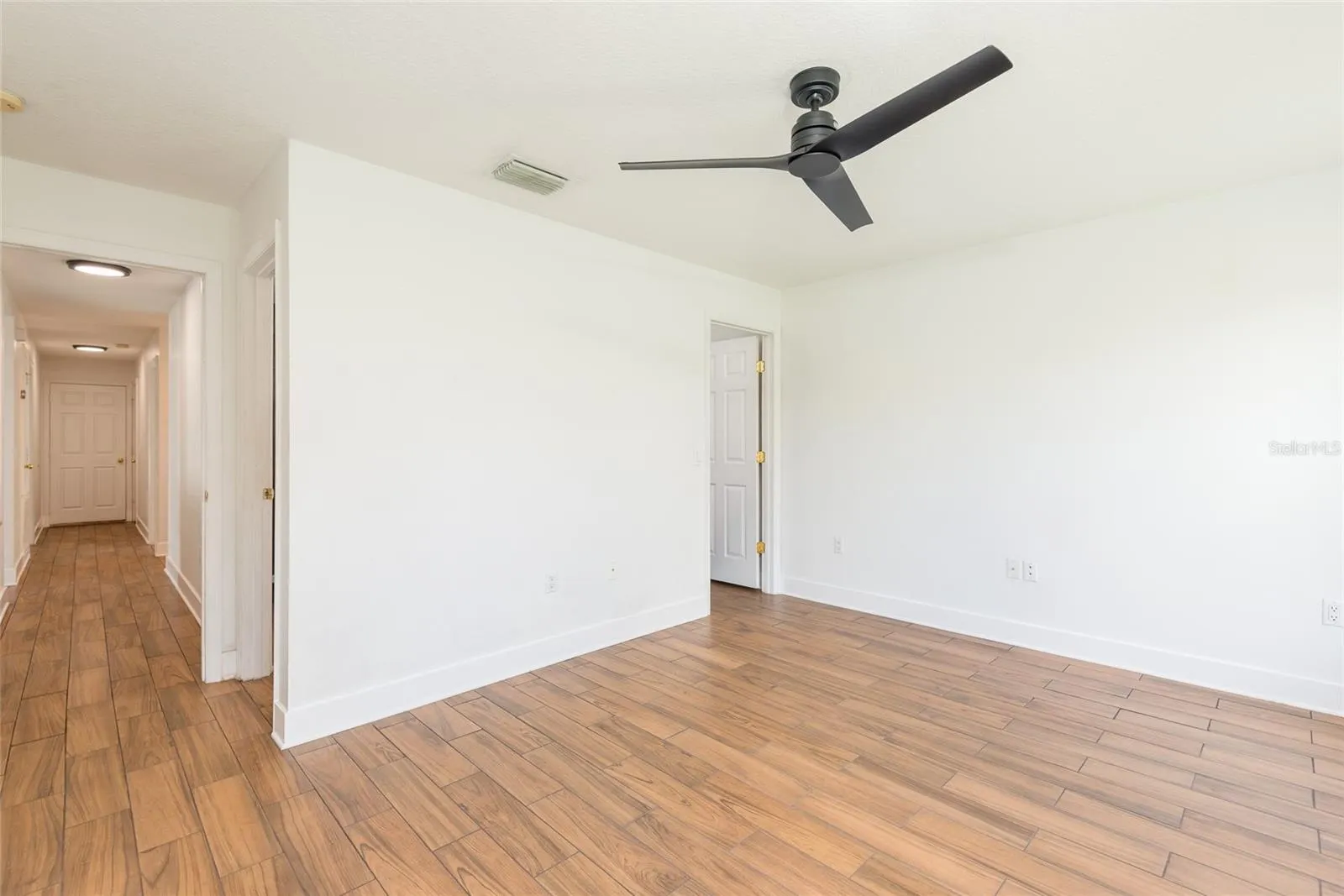 11813 PRICKLY PEAR WAY