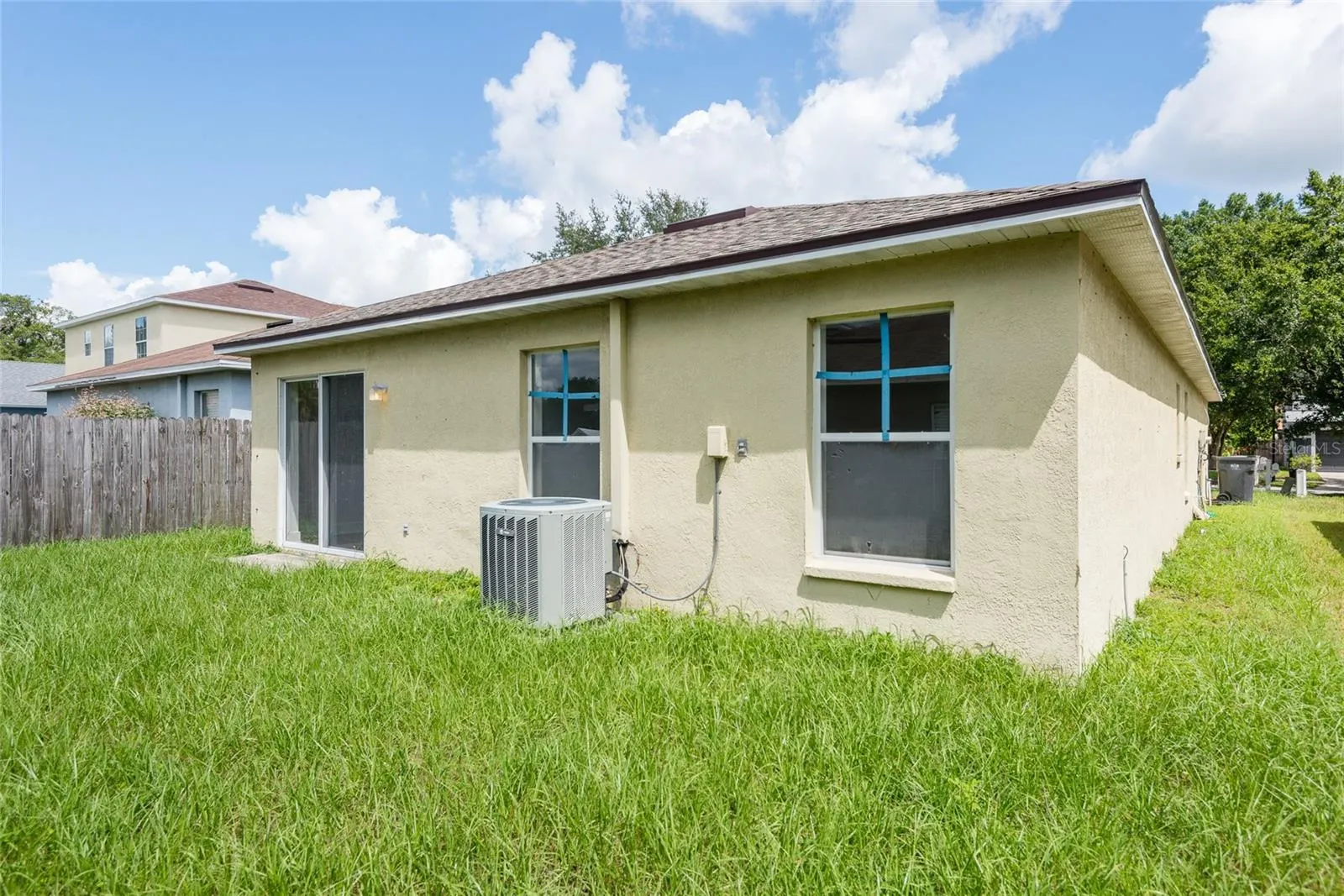 11813 PRICKLY PEAR WAY