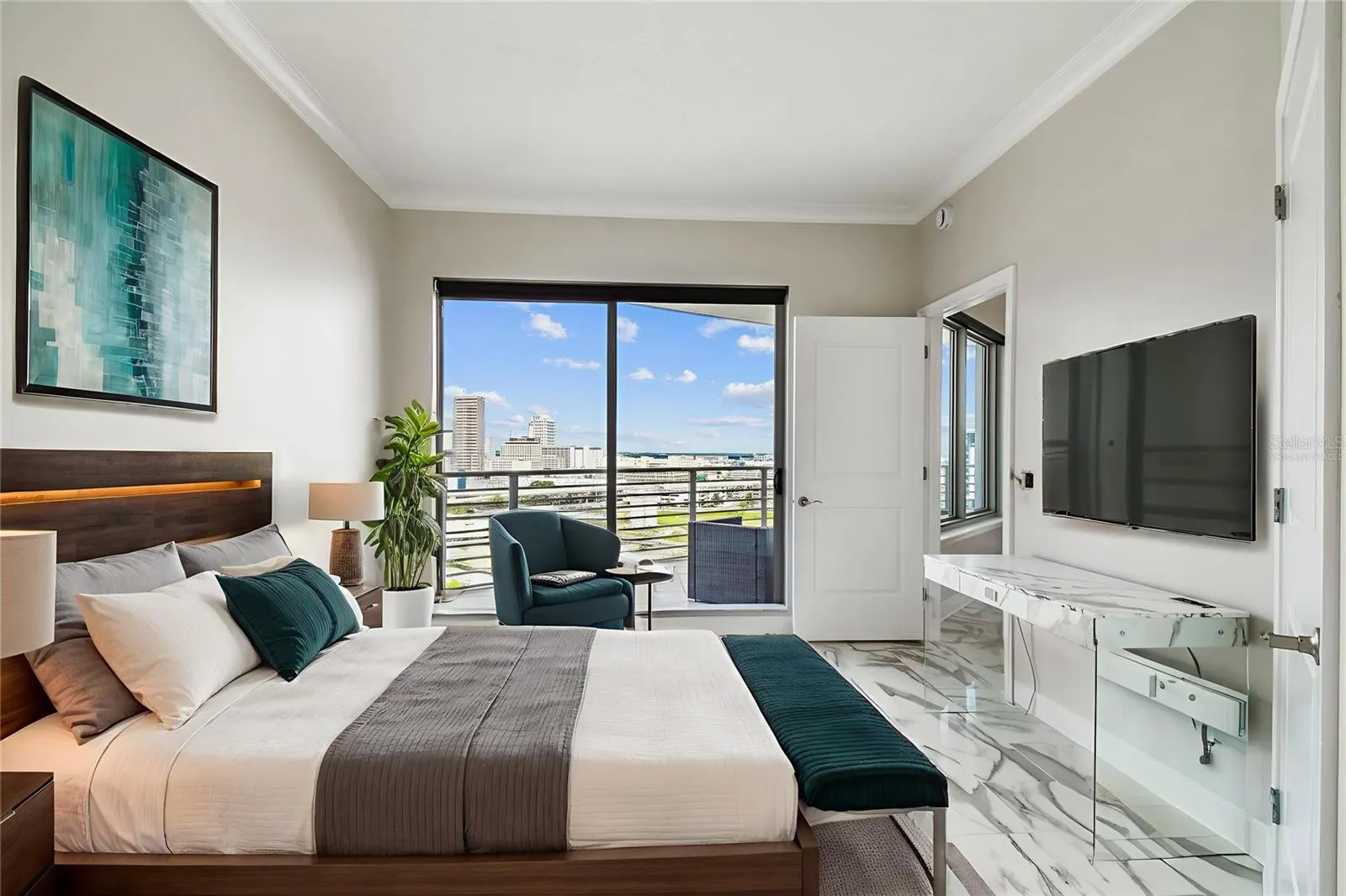 1209 E CUMBERLAND AVE #1502, #1502