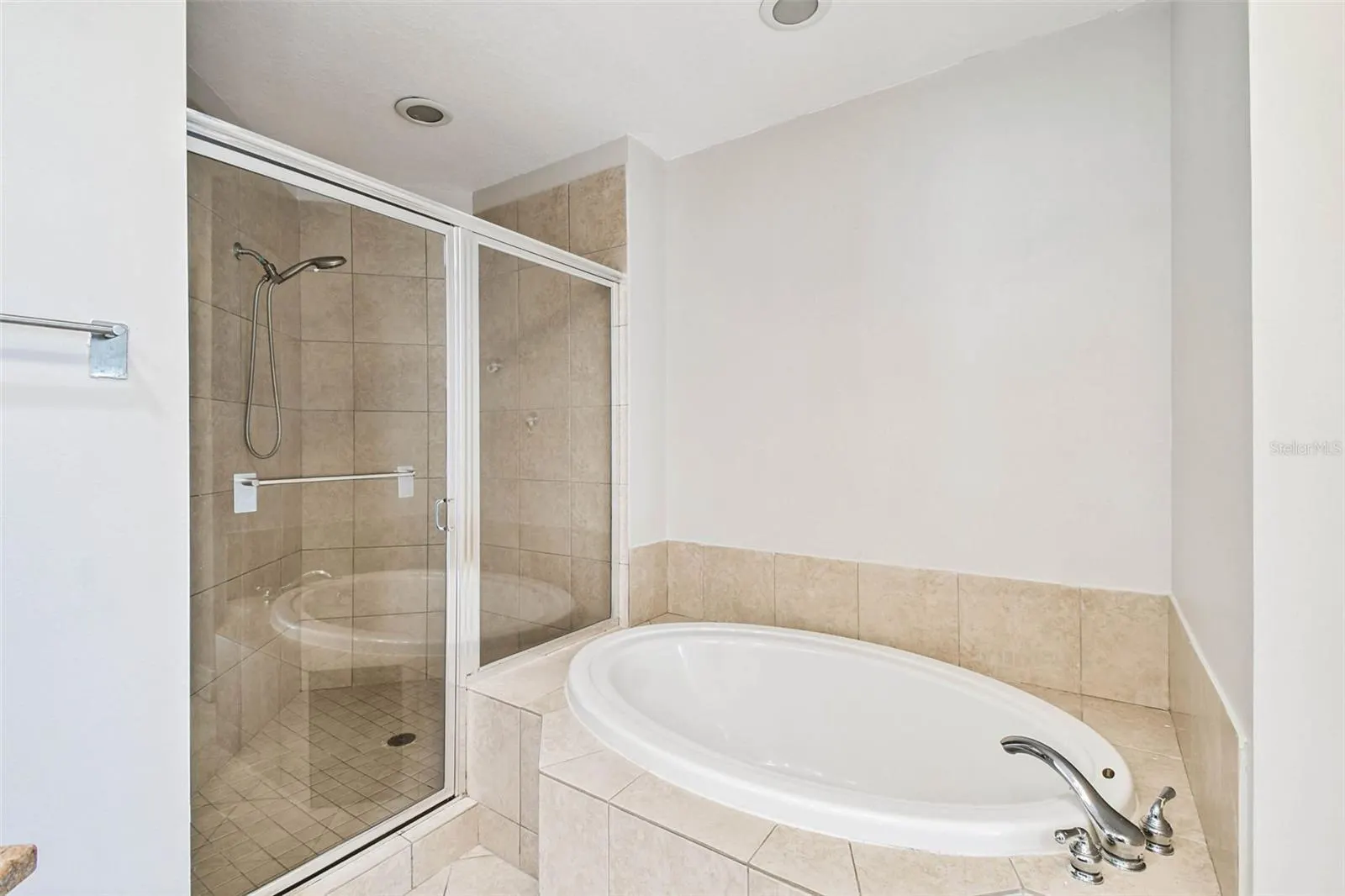 1209 E CUMBERLAND AVE #1502, #1502