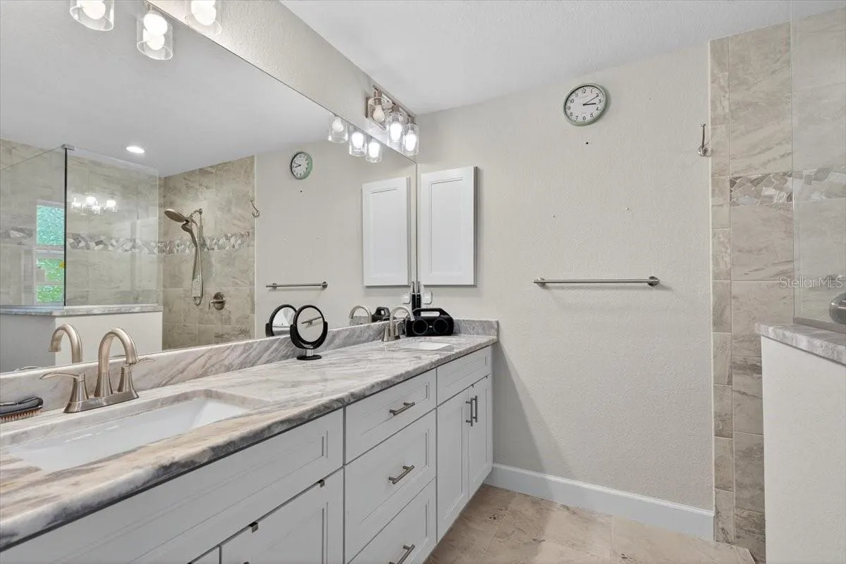 11149 OCEANSPRAY BLVD
