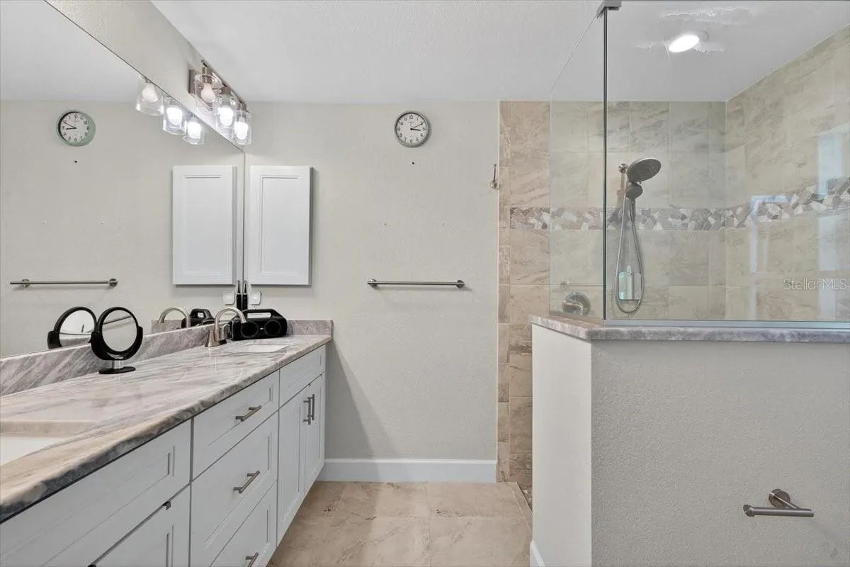 11149 OCEANSPRAY BLVD