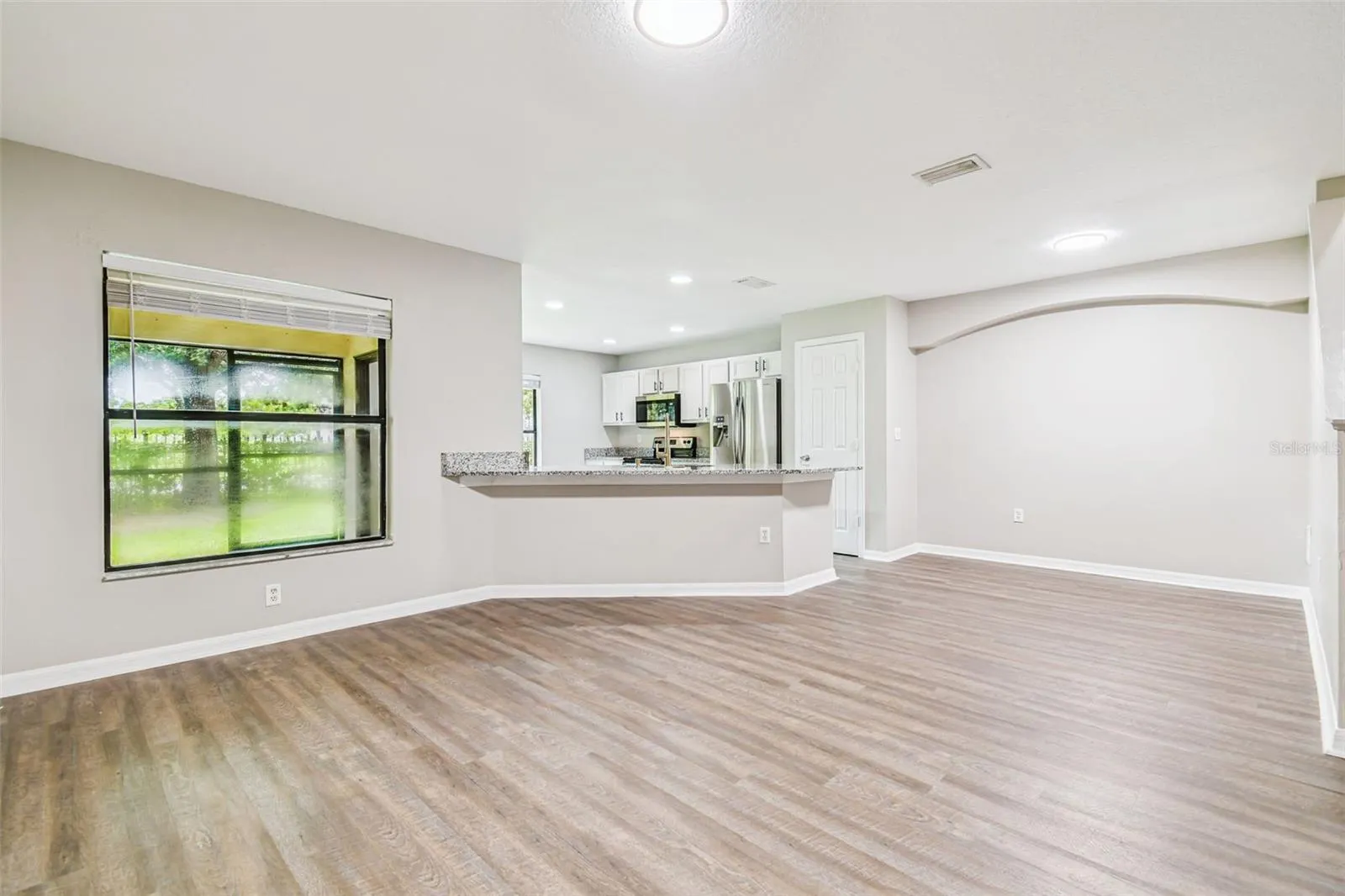 2423 HIBISCUS BAY LN