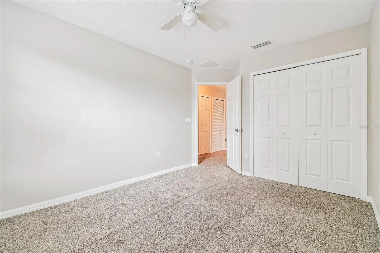 2423 HIBISCUS BAY LN