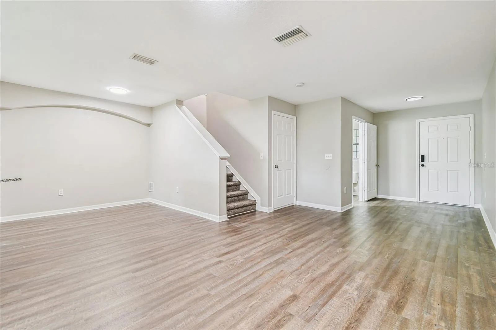 2423 HIBISCUS BAY LN
