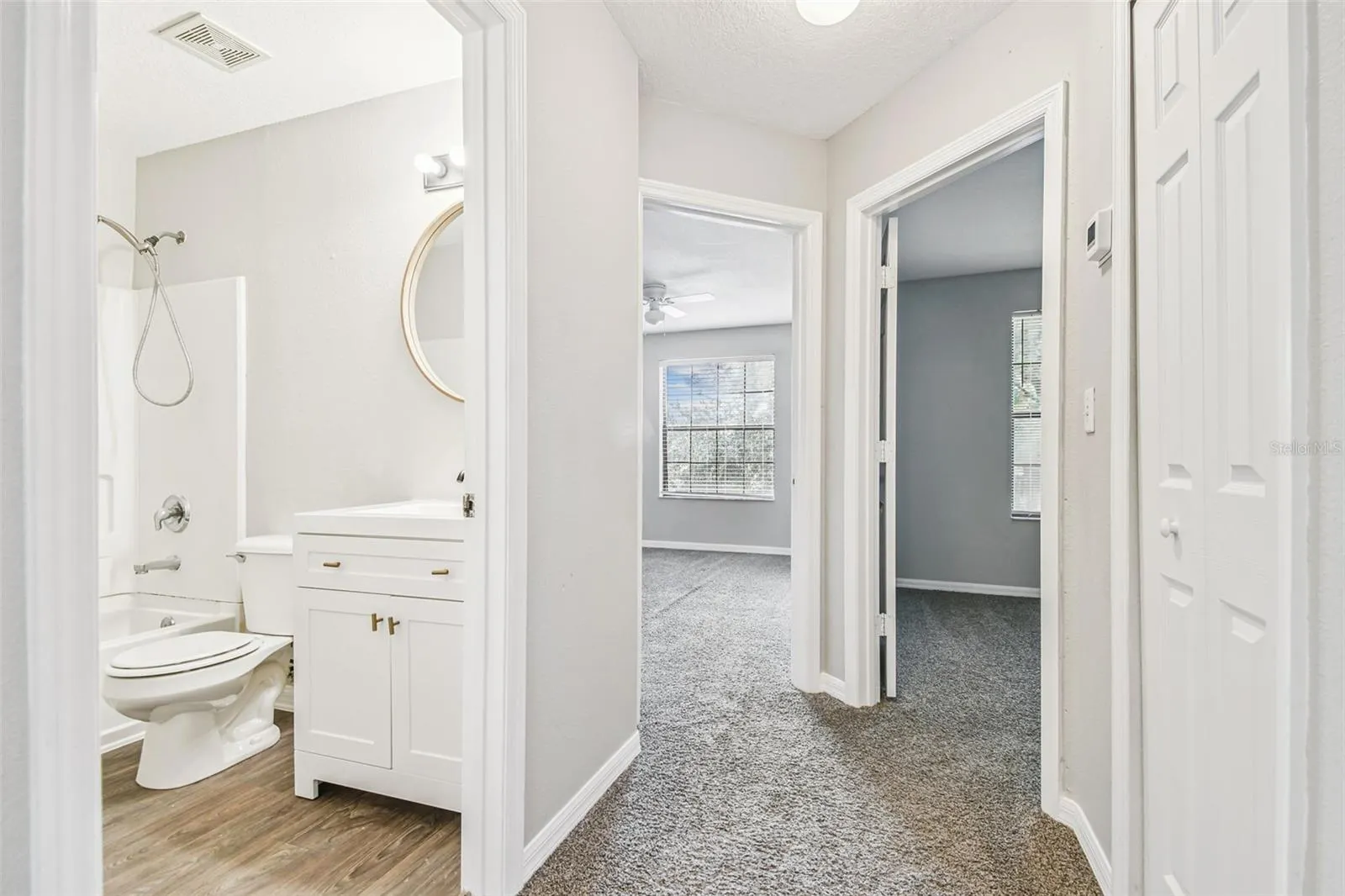 2423 HIBISCUS BAY LN