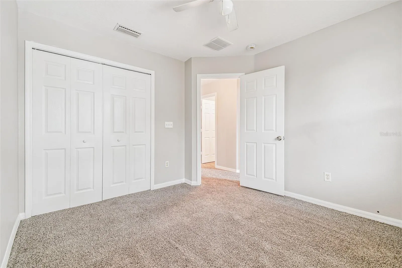2423 HIBISCUS BAY LN