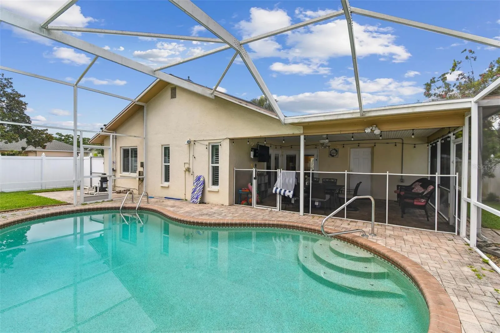 3079 LAHLOR LN