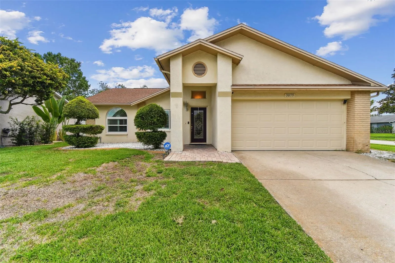 3079 LAHLOR LN