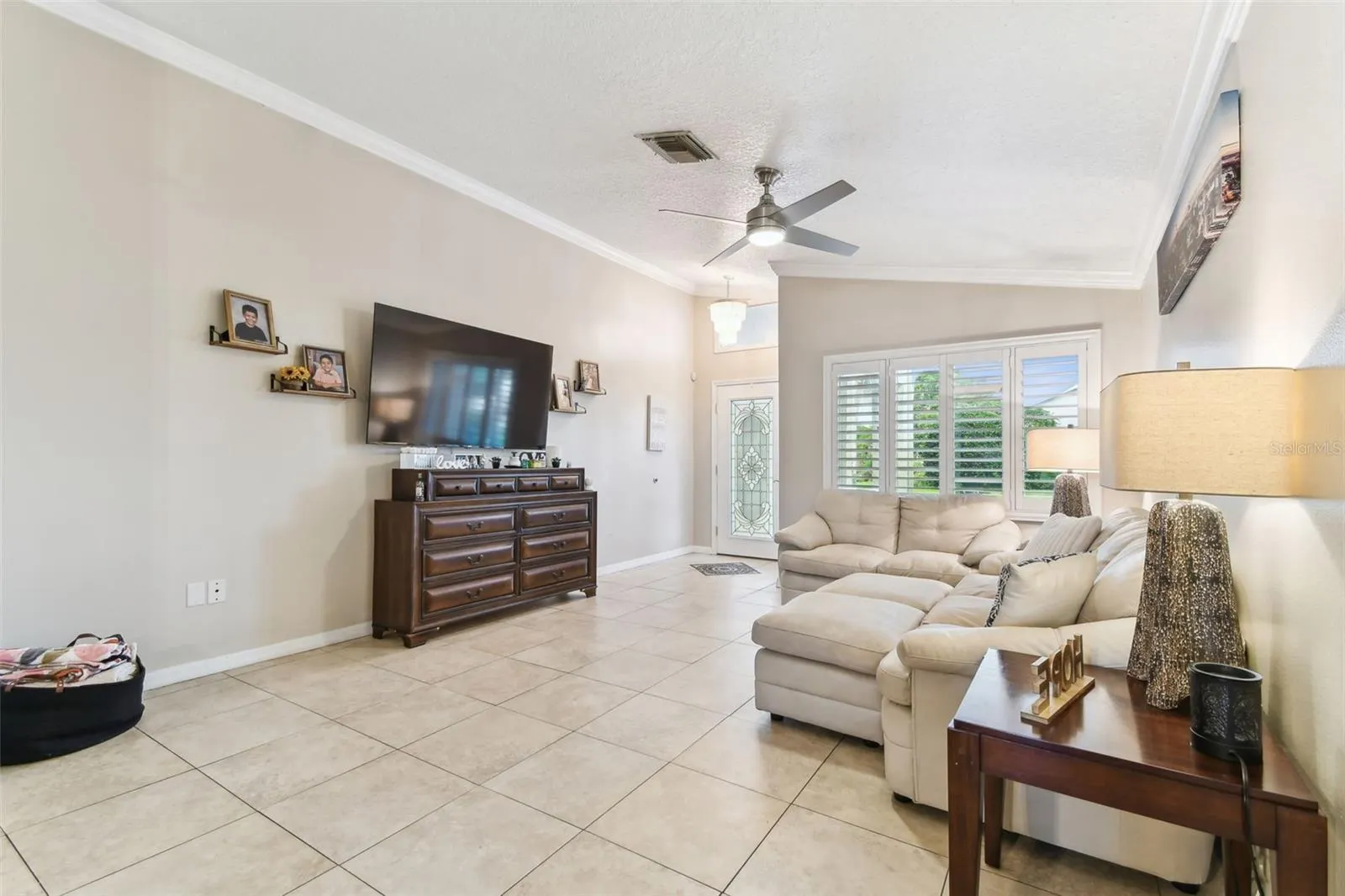 3079 LAHLOR LN
