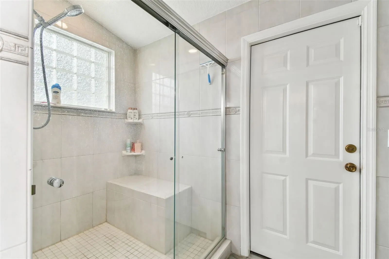 3079 LAHLOR LN