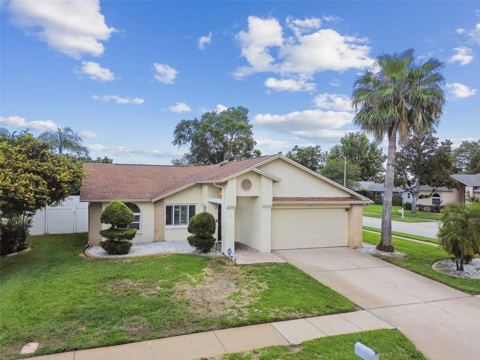 3079 LAHLOR LN