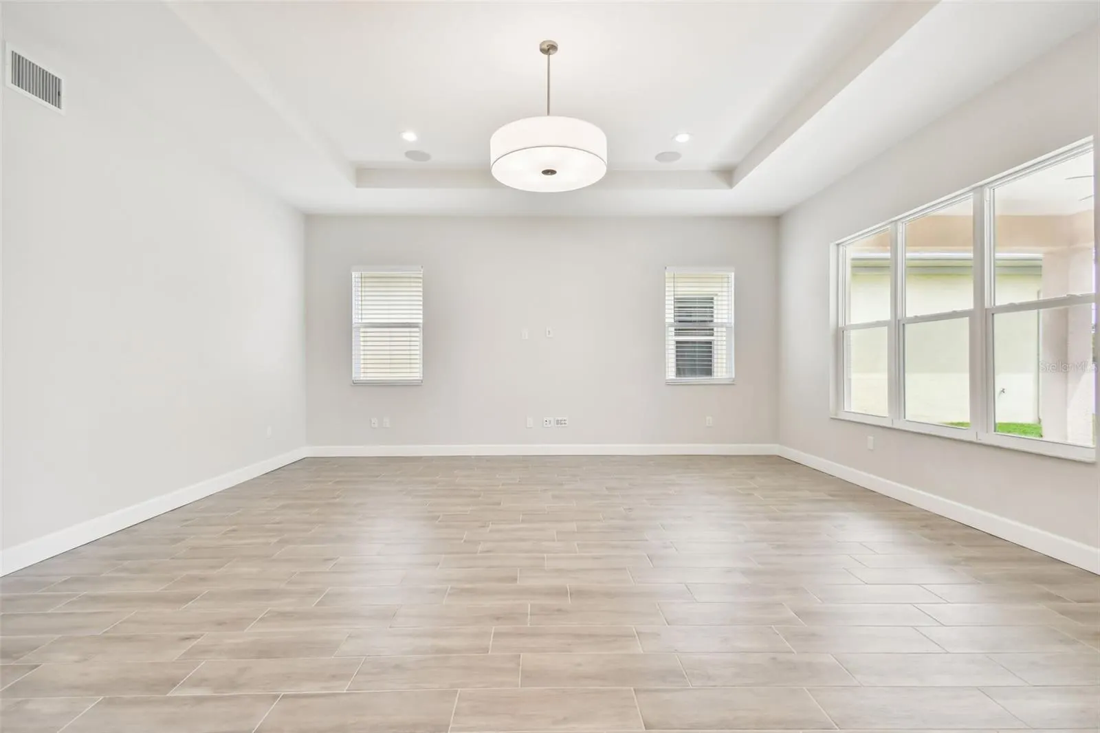 2973 BREEZY MEADOWS