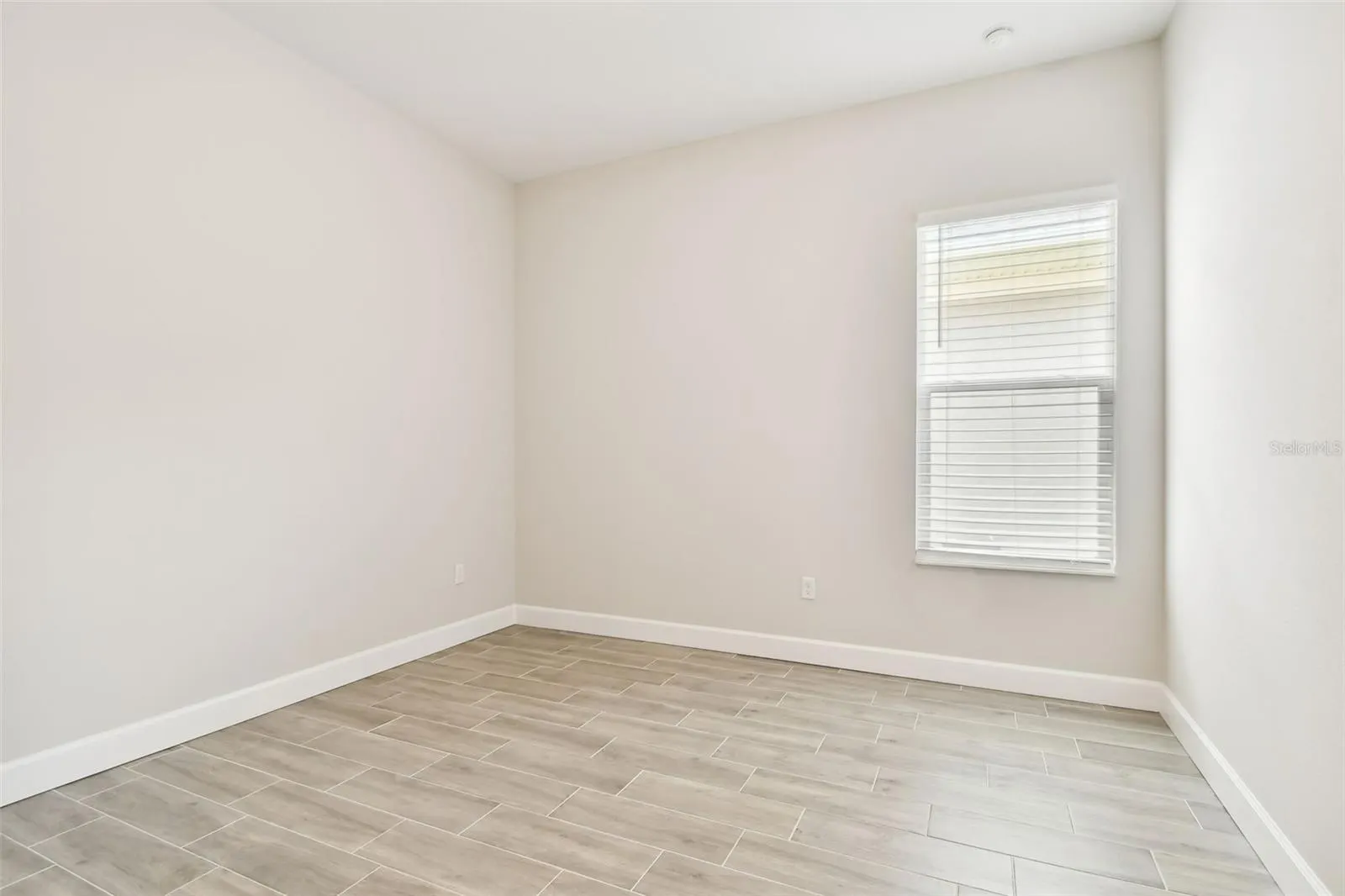 2973 BREEZY MEADOWS