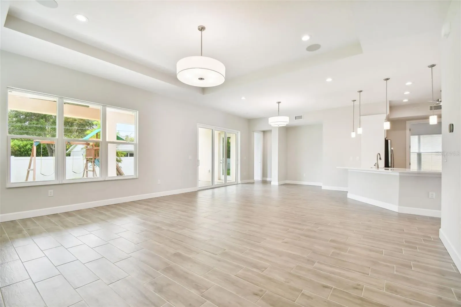 2973 BREEZY MEADOWS