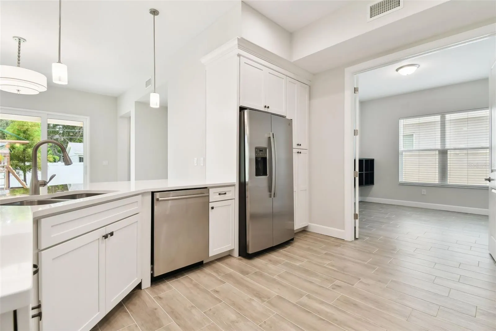 2973 BREEZY MEADOWS