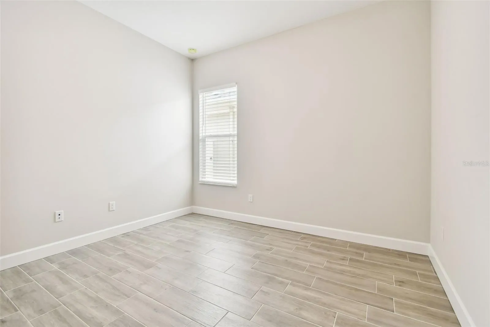 2973 BREEZY MEADOWS