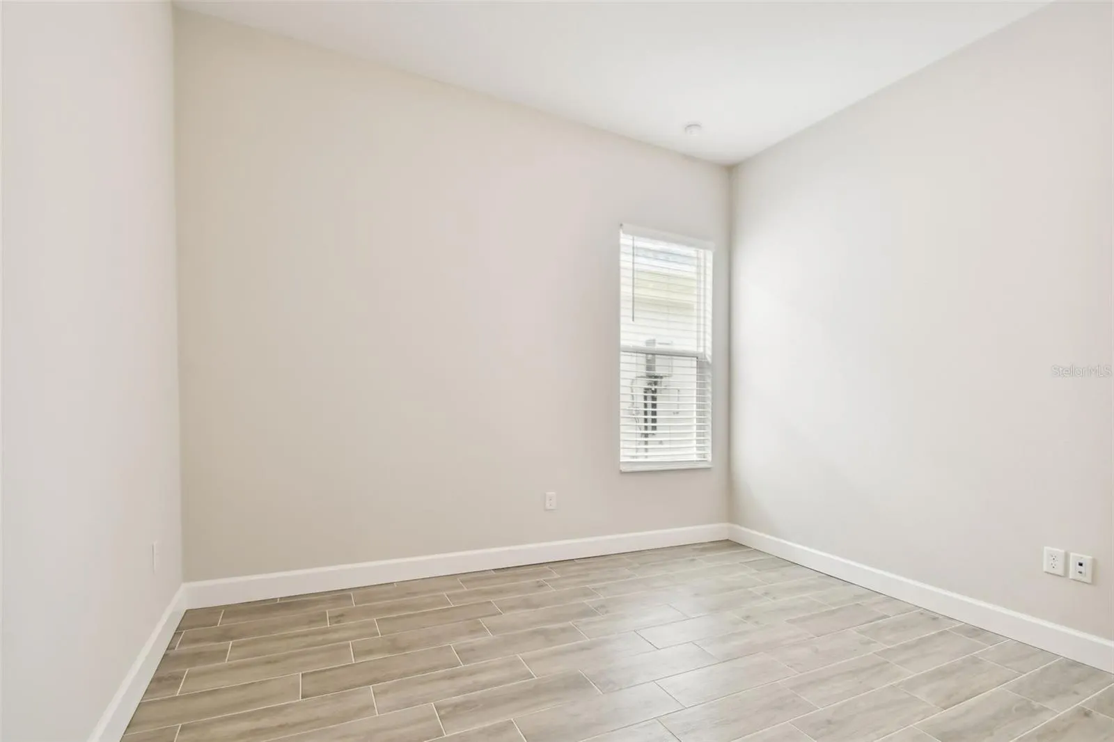 2973 BREEZY MEADOWS