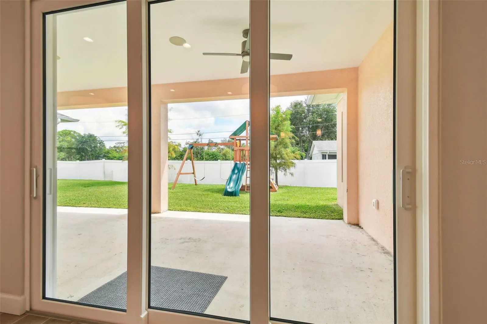 2973 BREEZY MEADOWS
