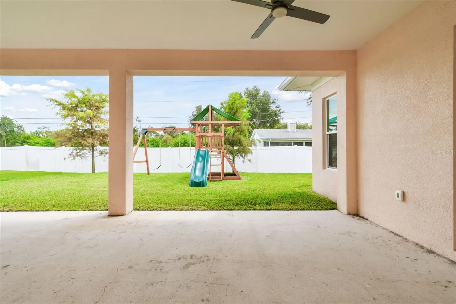 2973 BREEZY MEADOWS