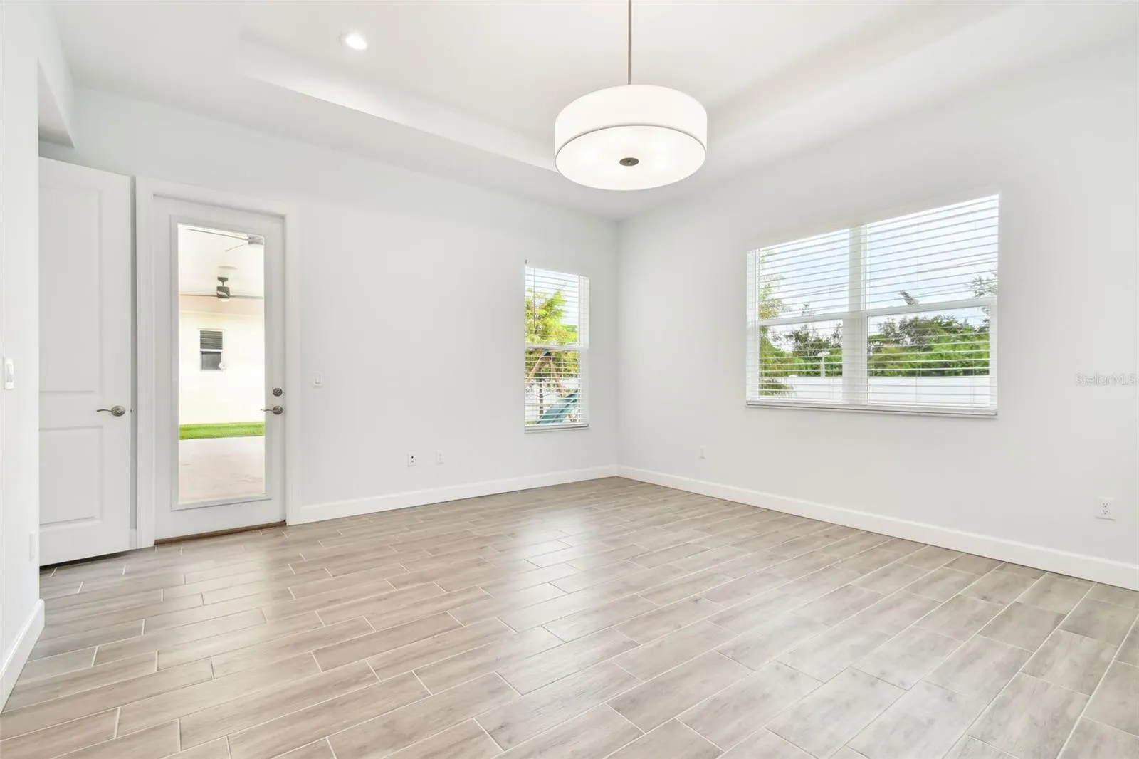 2973 BREEZY MEADOWS