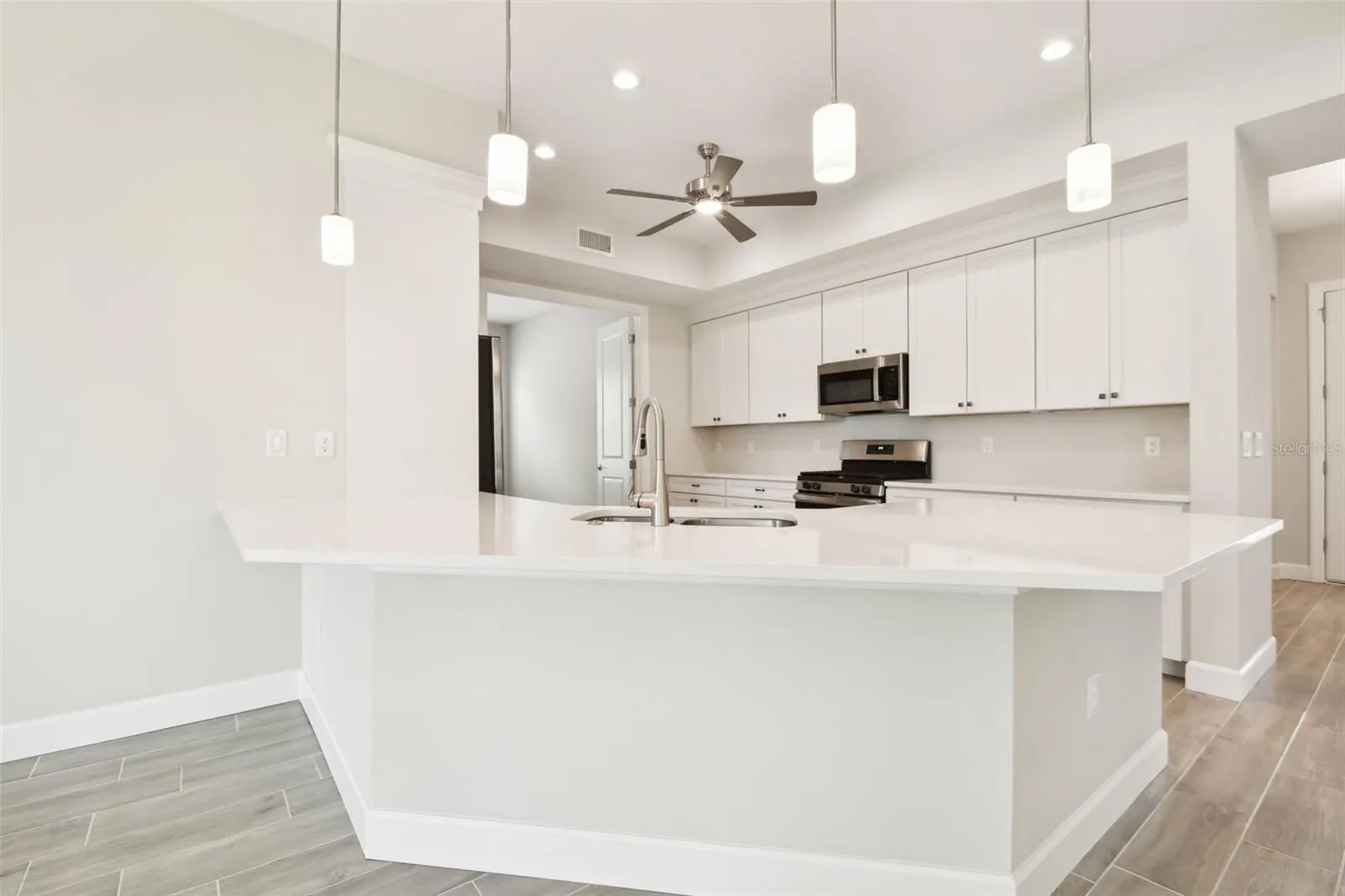 2973 BREEZY MEADOWS