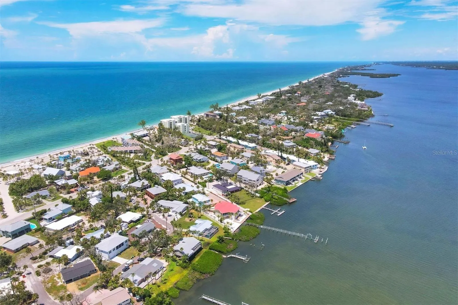 4111 N BEACH RD
