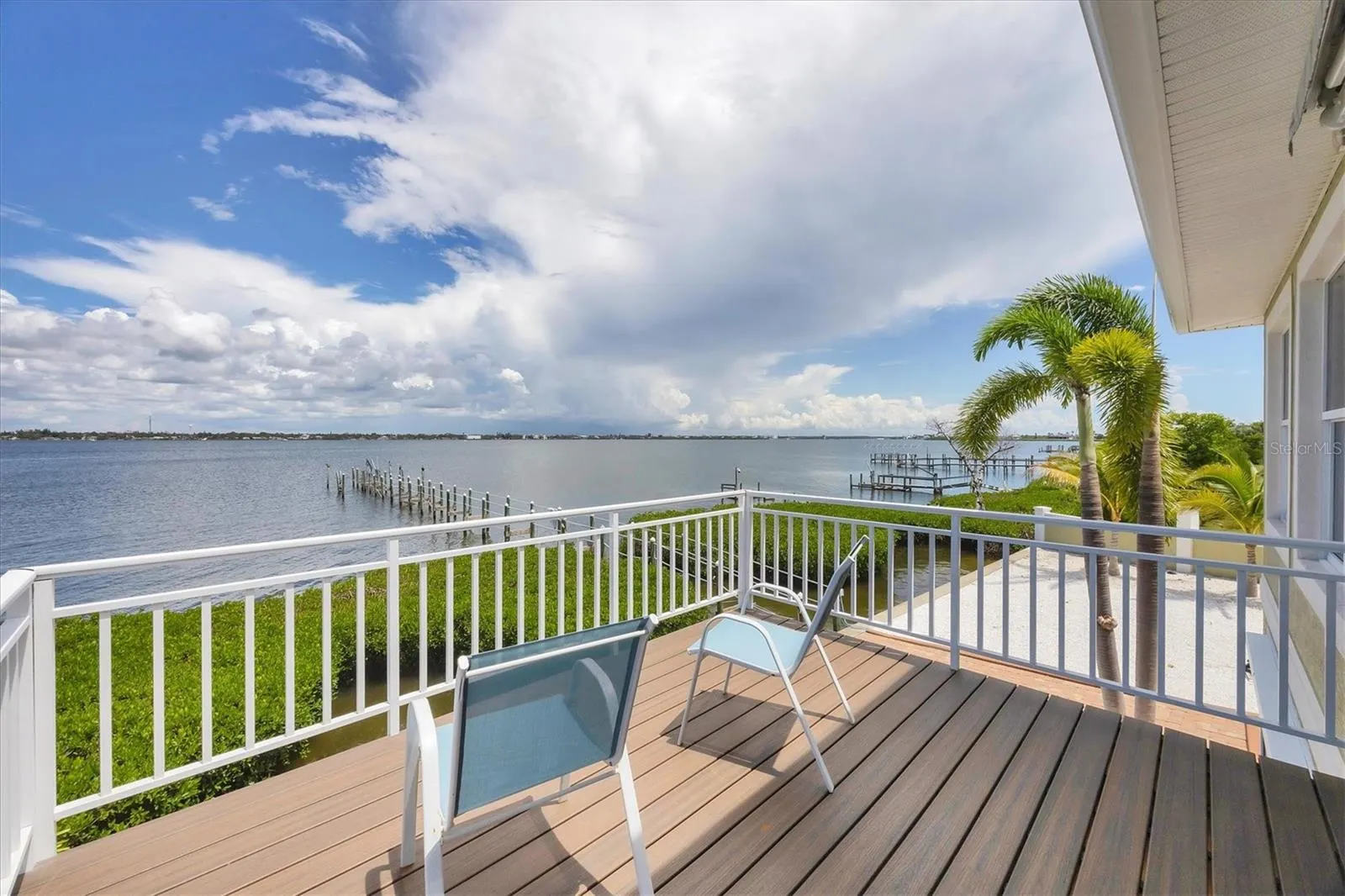 4111 N BEACH RD
