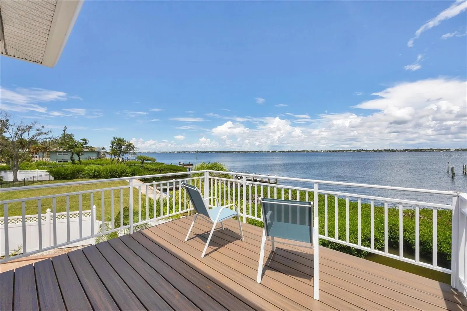 4111 N BEACH RD