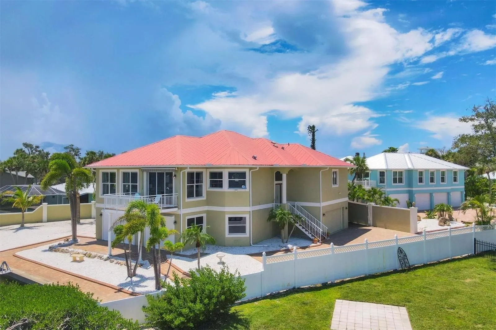4111 N BEACH RD
