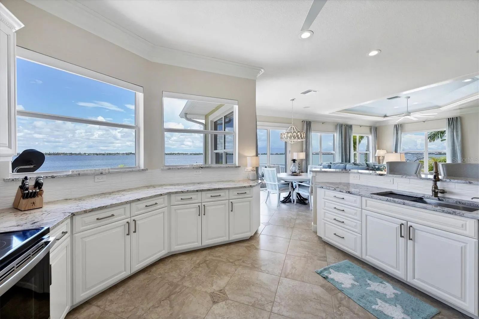 4111 N BEACH RD