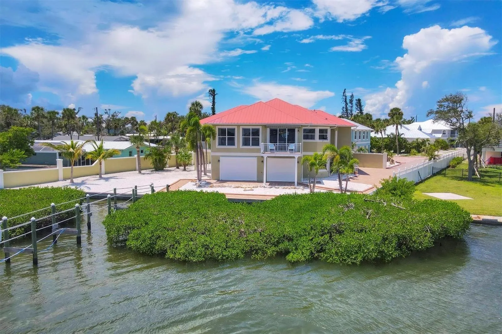4111 N BEACH RD