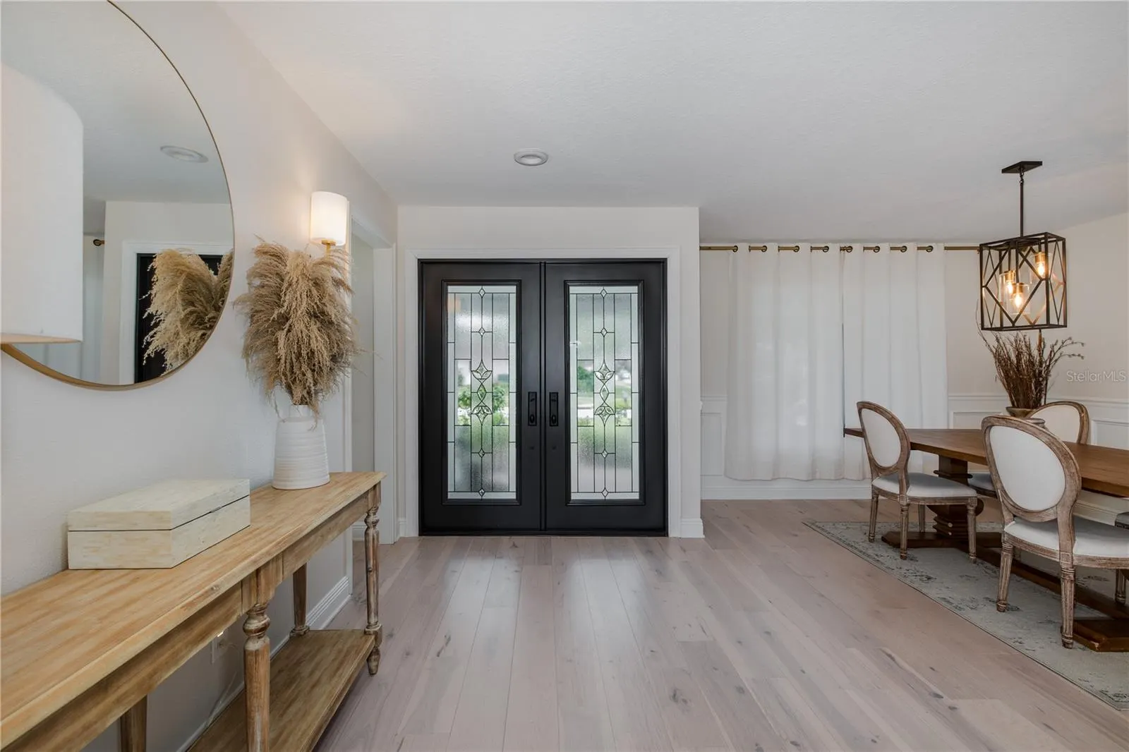 3139 HYDE PARK DR