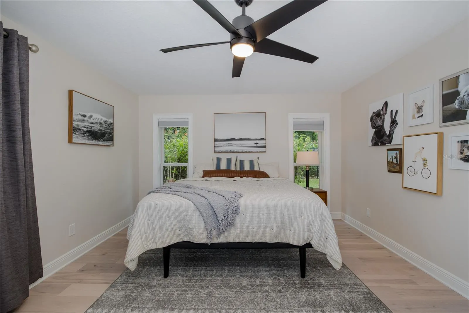 3139 HYDE PARK DR