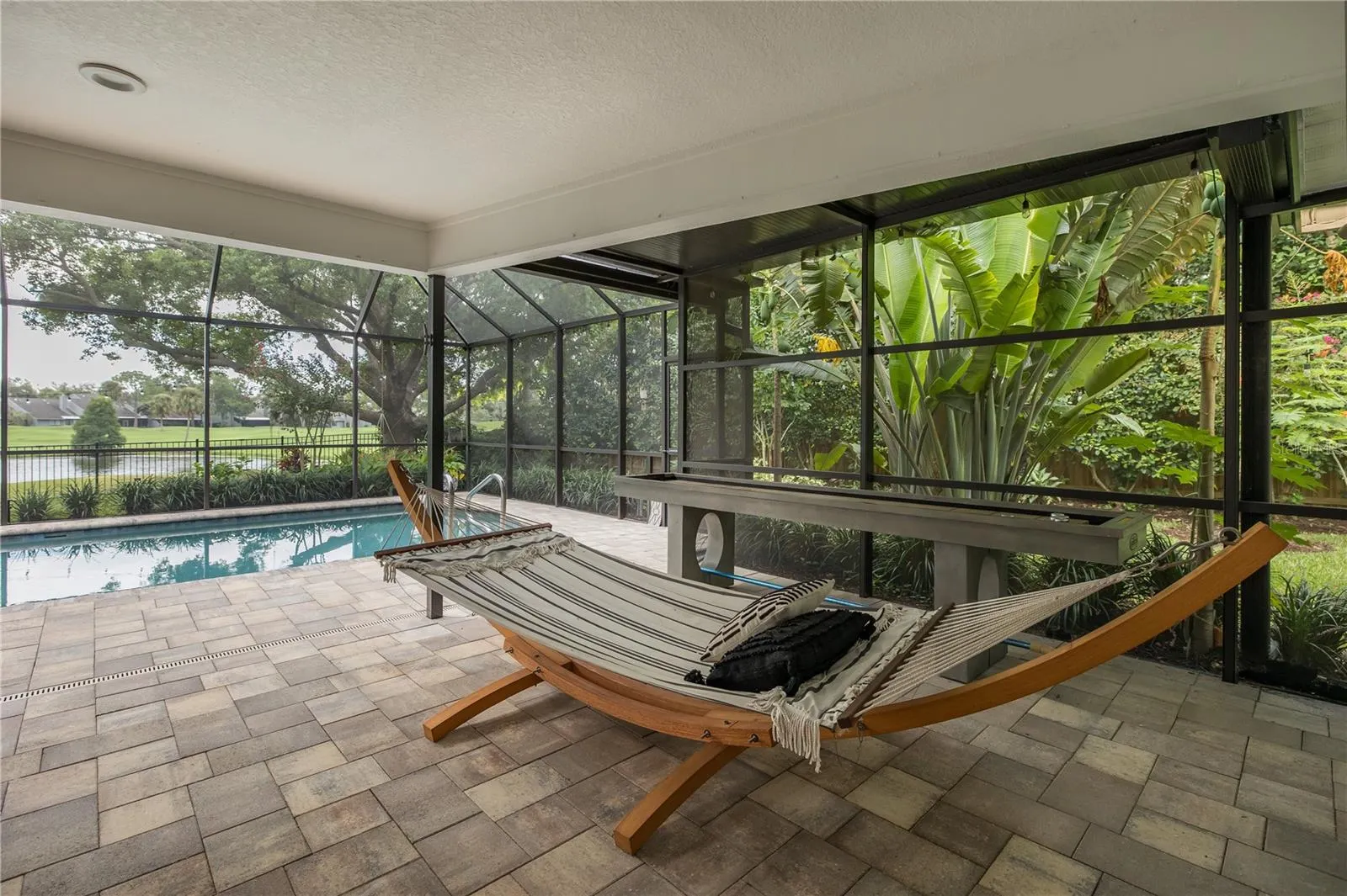 3139 HYDE PARK DR