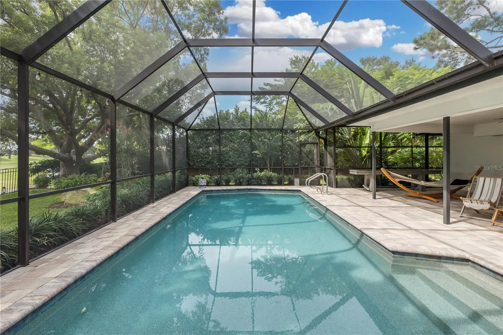 3139 HYDE PARK DR