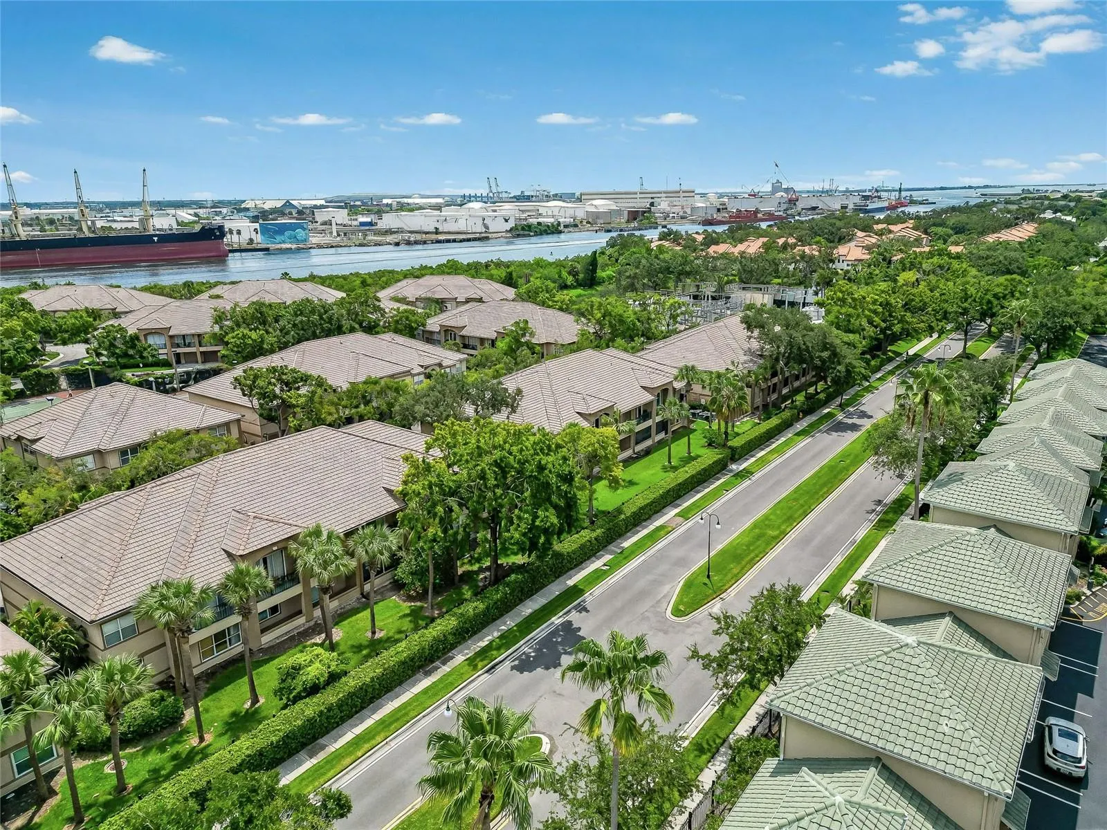 501 KNIGHTS RUN AVE #5102, #5102