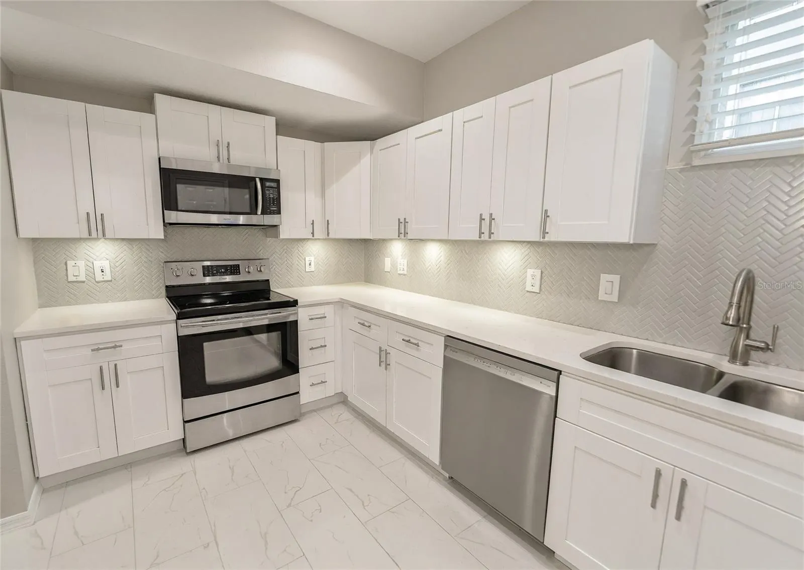 501 KNIGHTS RUN AVE #5102, #5102