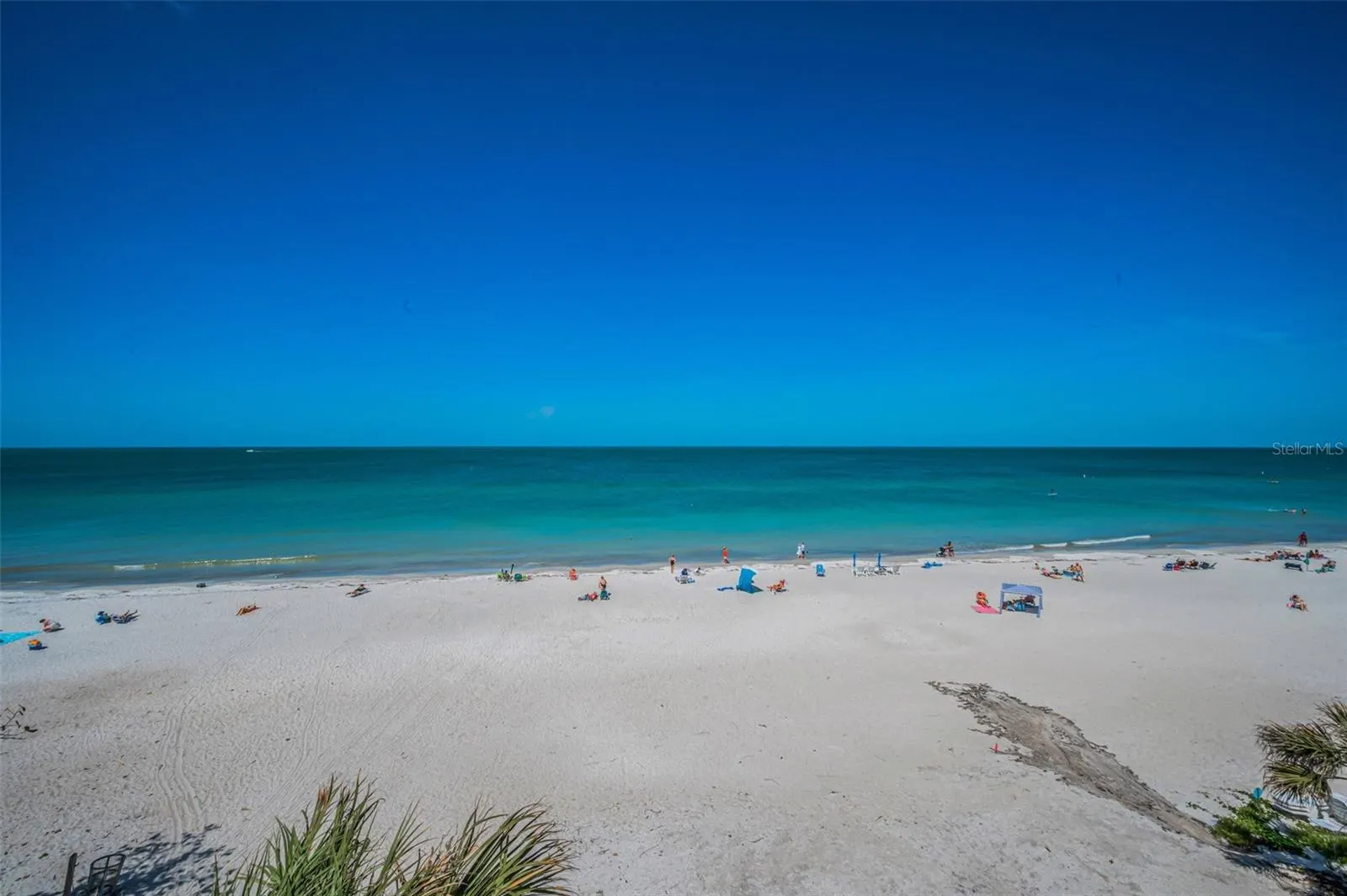 2300 BEACH TRL #5, #5