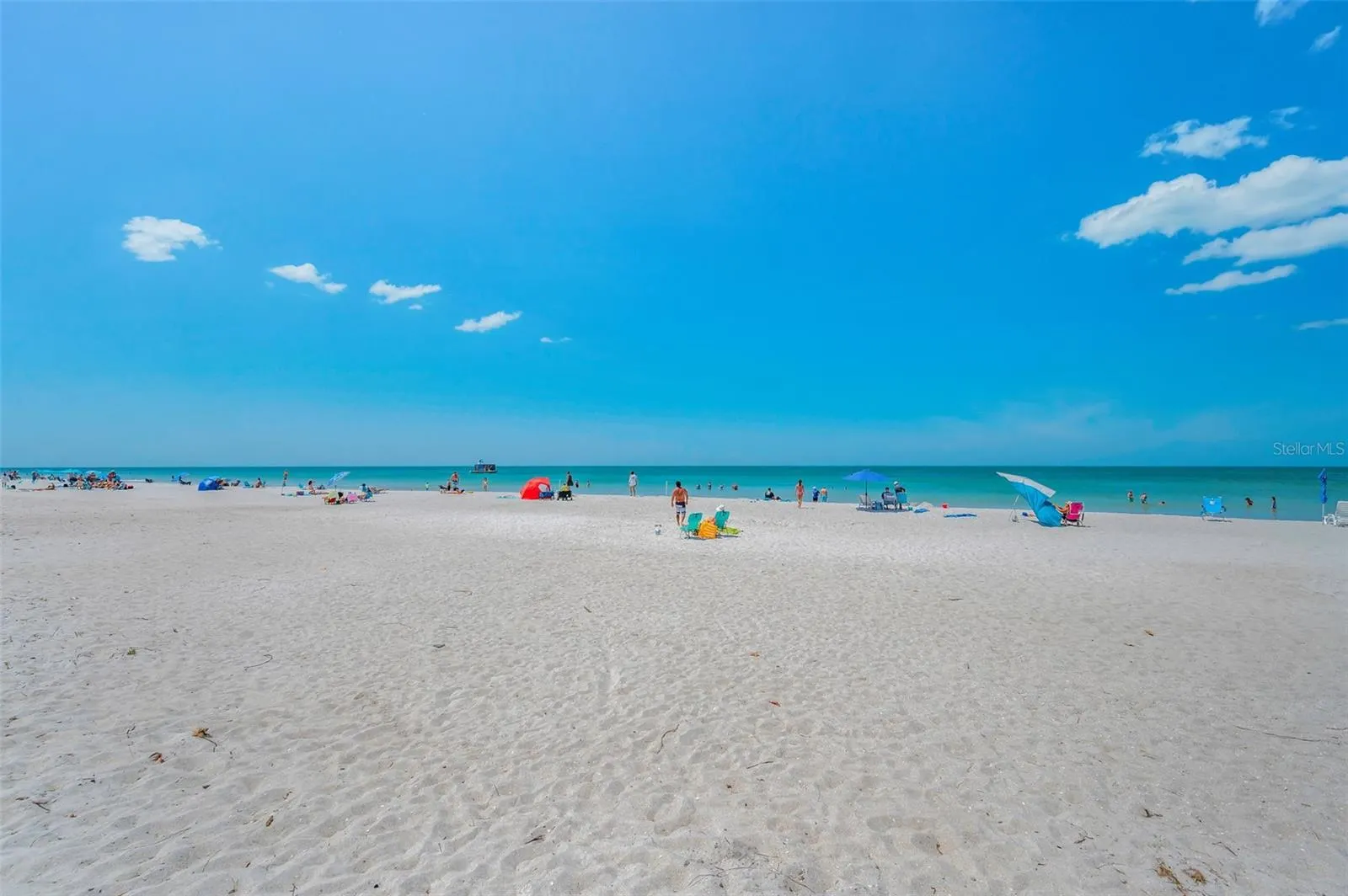2300 BEACH TRL #5, #5