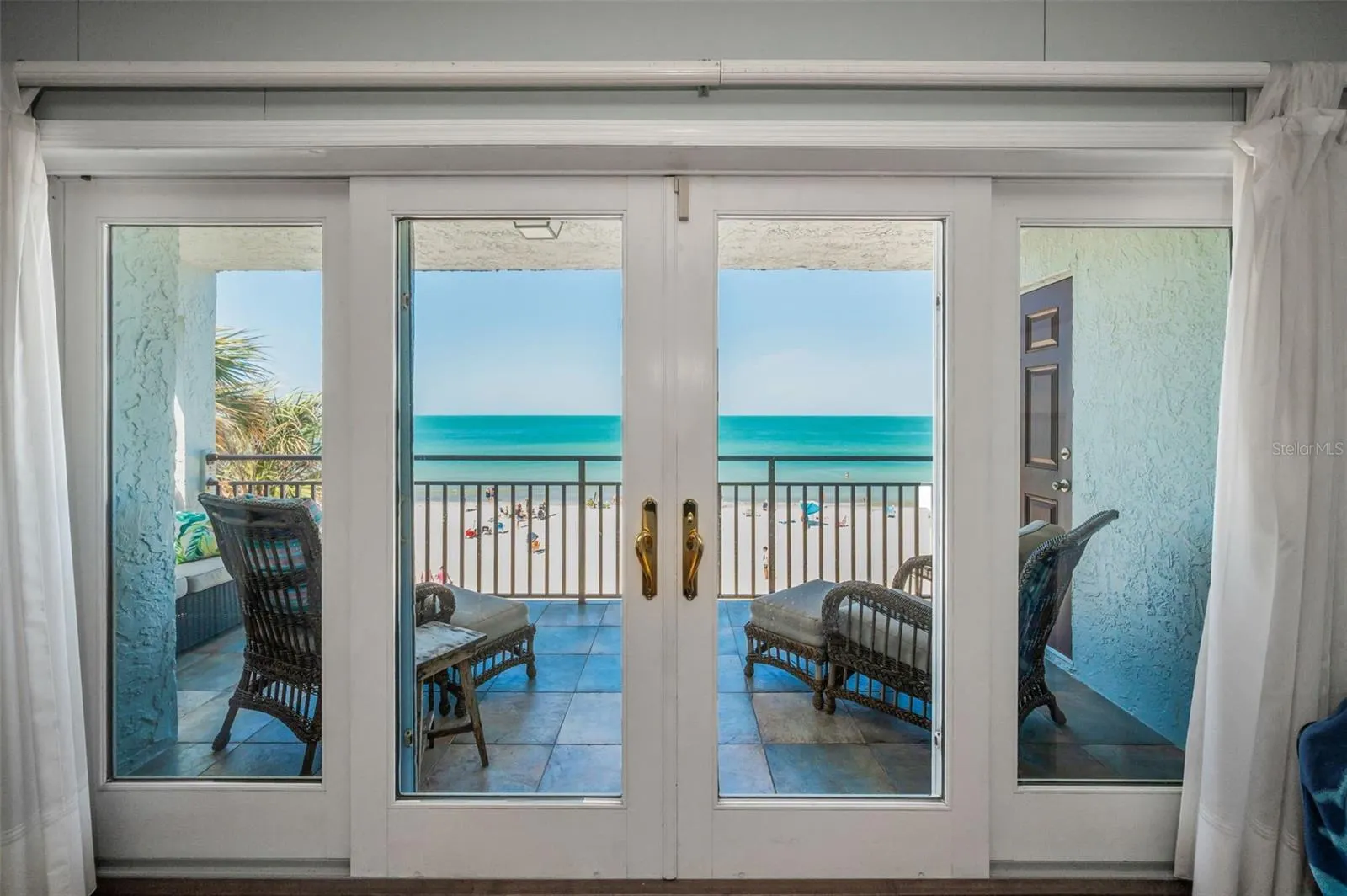 2300 BEACH TRL #5, #5