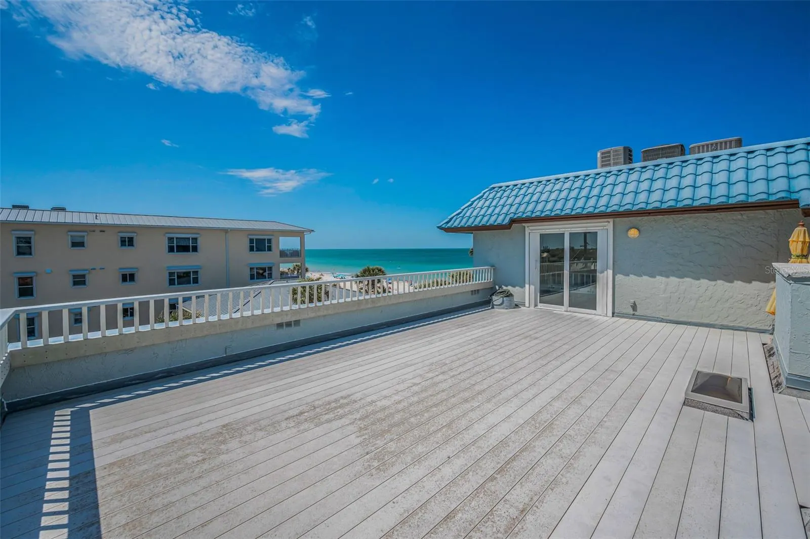 2300 BEACH TRL #5, #5