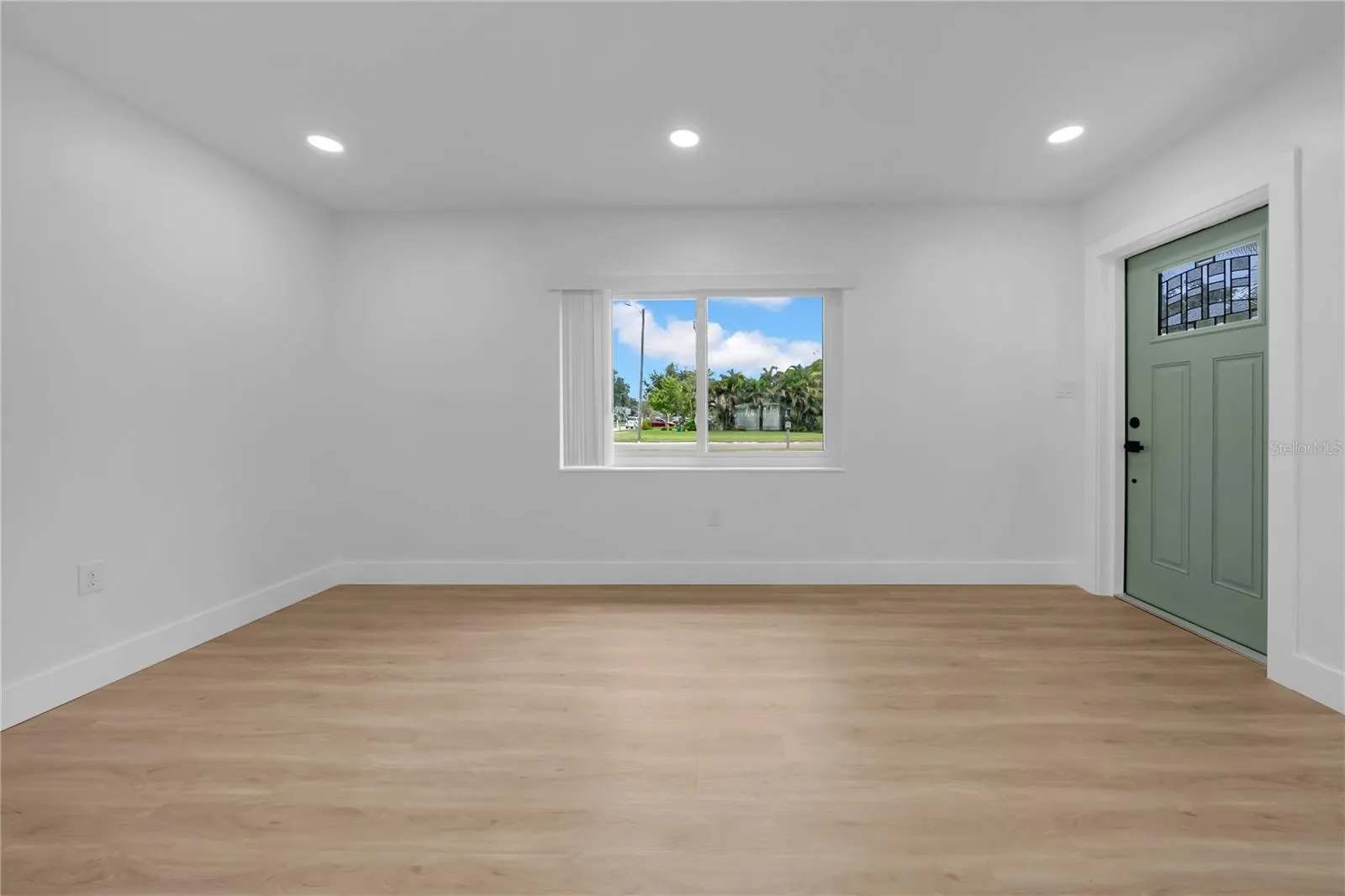 4496 58 ST N