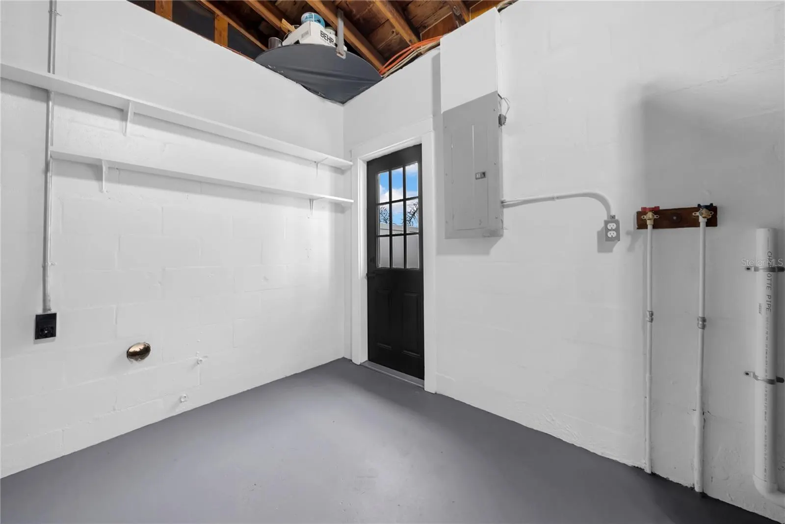 4496 58 ST N