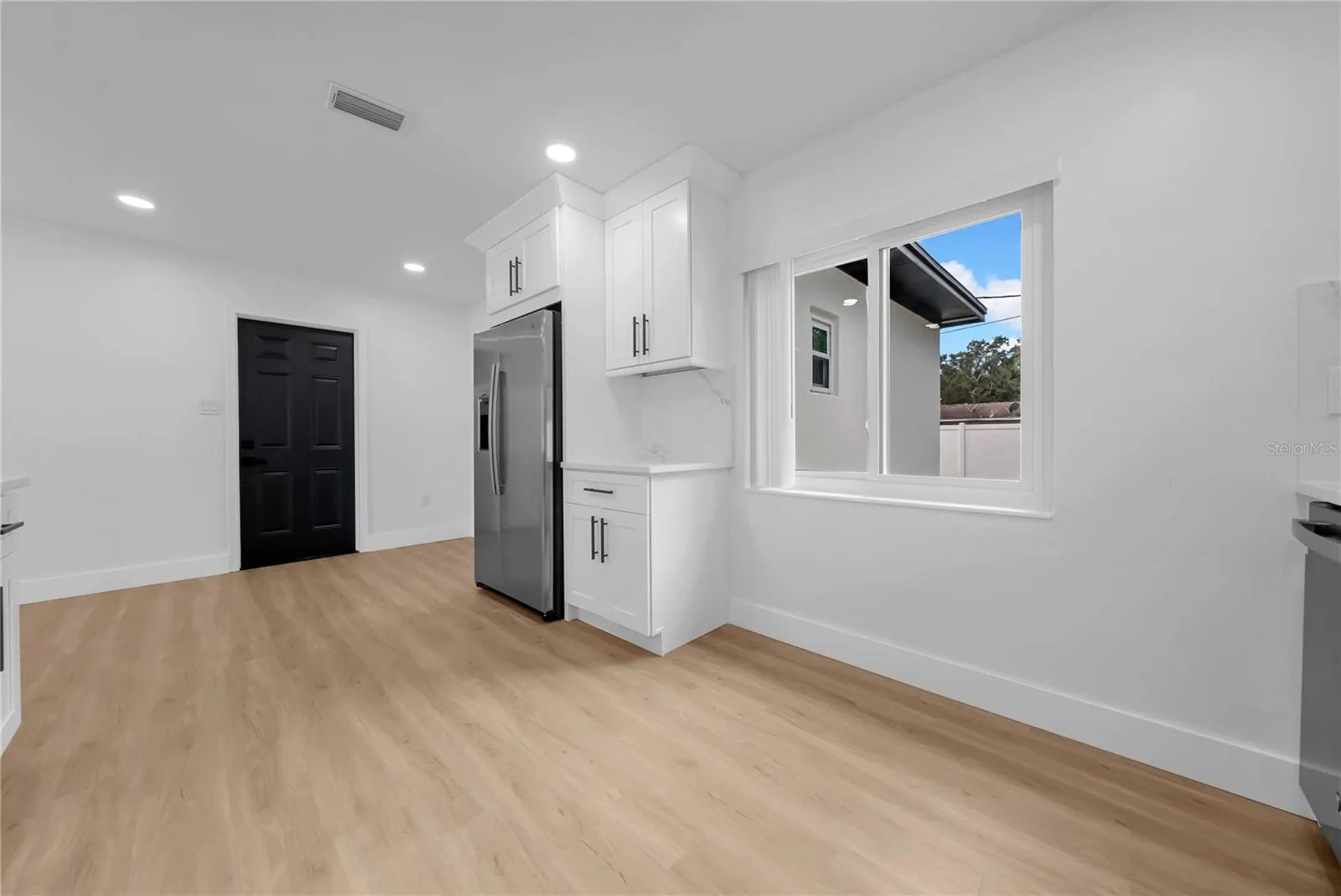 4496 58 ST N