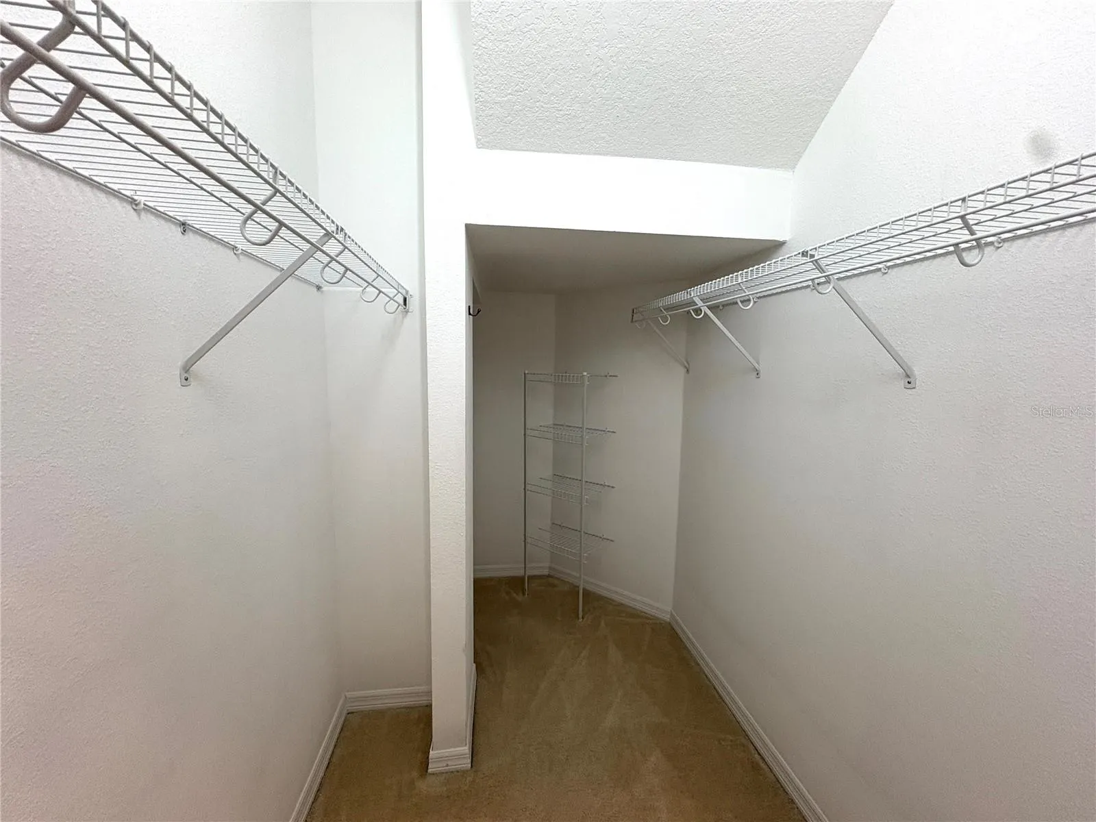 1849 MIRA LAGO CIR
