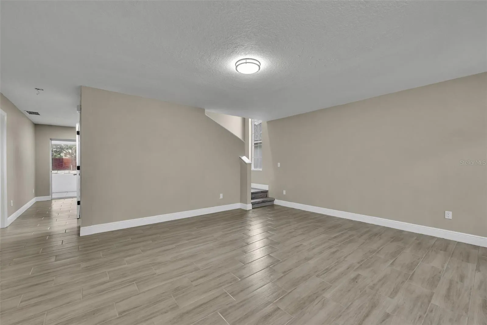 2267 SANTA LUCIA ST